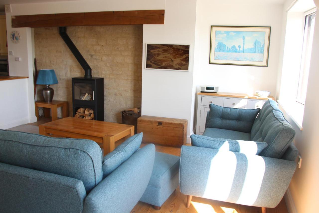 Coot Cottage Somerford Keynes Exteriör bild